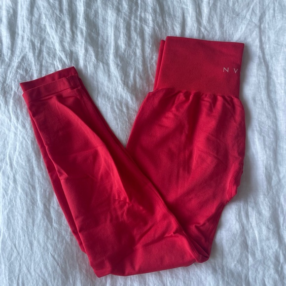 NVGTN pro seamless leggings - Picture 4 of 8